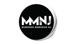 mirrored memories logo